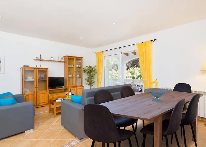 Villa Jose By Es Mercadal